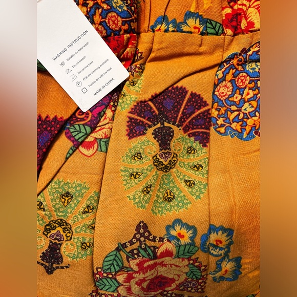 XXL PANTALÓN tulip hem yellow & green abstract floral elastic waist crop pants - Picture 4 of 8